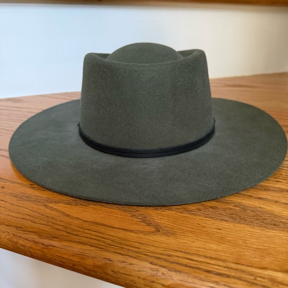 GIGI PIP Wren Telescope Crown Hat Green 100% Australian Wool Size 57 S/M - Picture 9 of 16